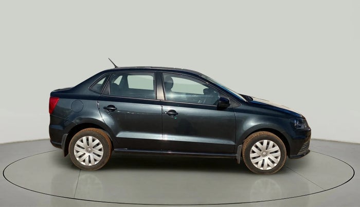 2018 Volkswagen Ameo COMFORTLINE 1.0L, Petrol, Manual, 27,412 km, Right Side View