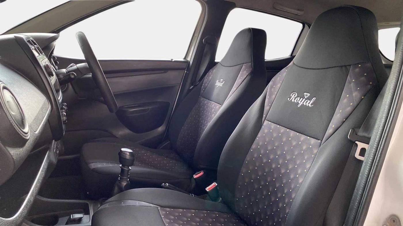 2018 Renault Kwid RXL, Petrol, Manual, 84,663 km, Right Side Front Door Cabin