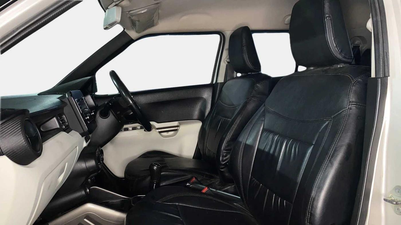 2019 Maruti IGNIS DELTA 1.2, Petrol, Manual, 95,044 km, Right Side Front Door Cabin