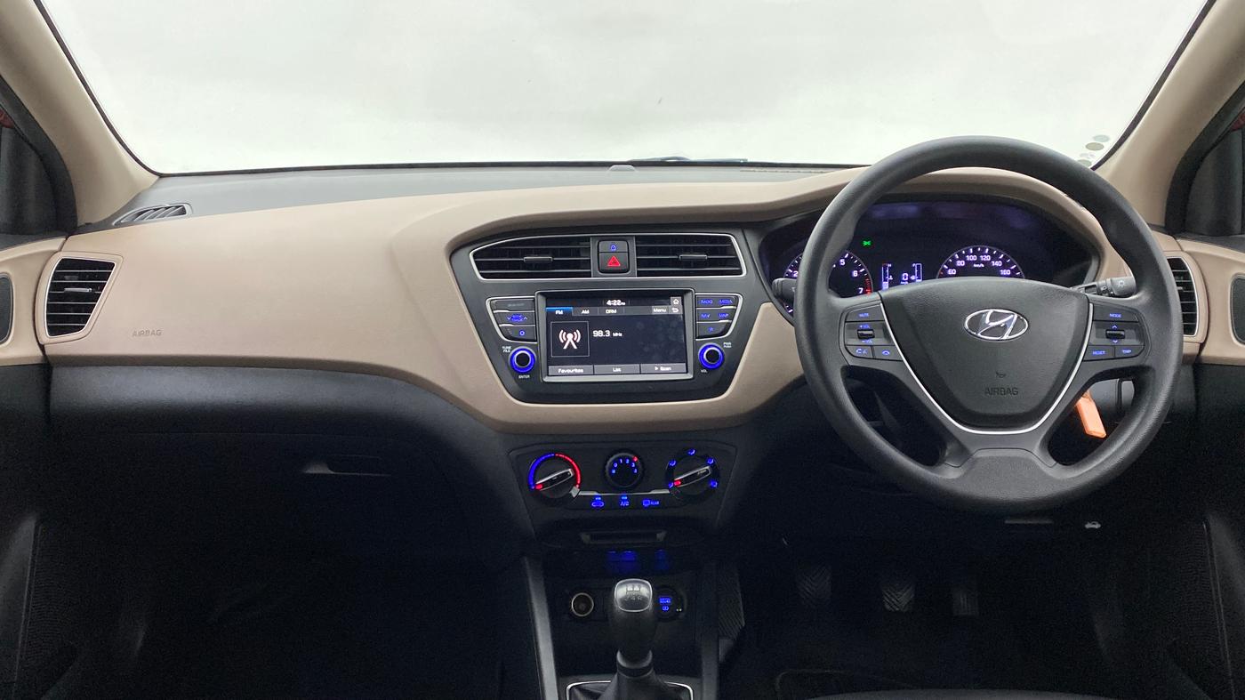 2019 Hyundai Elite i20 1.2 SPORTS PLUS VTVT, Petrol, Manual, 40,738 km, Dashboard