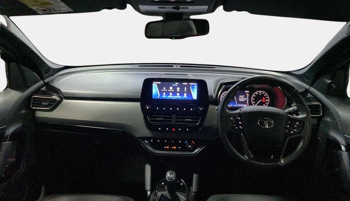 2022 Tata Safari XZ PLUS DARK EDITION, Diesel, Manual, 12,567 km, Dashboard