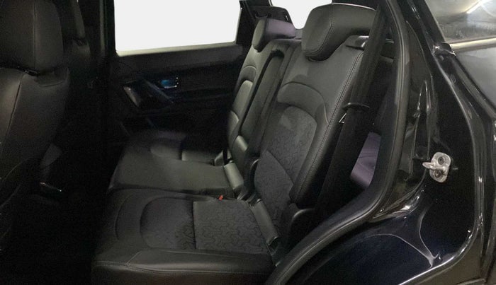 2022 Tata Safari XZ PLUS DARK EDITION, Diesel, Manual, 12,567 km, Right Side Rear Door Cabin