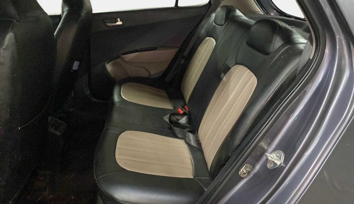 2015 Hyundai Grand i10 SPORTZ 1.2 KAPPA VTVT, Petrol, Manual, 51,812 km, Right Side Rear Door Cabin