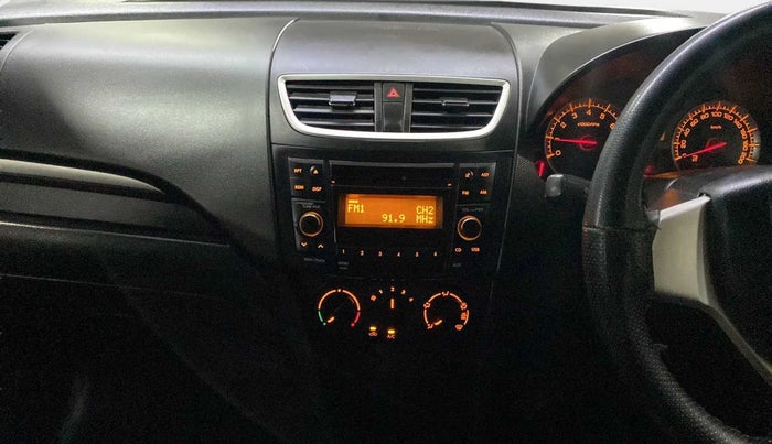 2017 Maruti Swift VXI, Petrol, Manual, 74,579 km, Air Conditioner