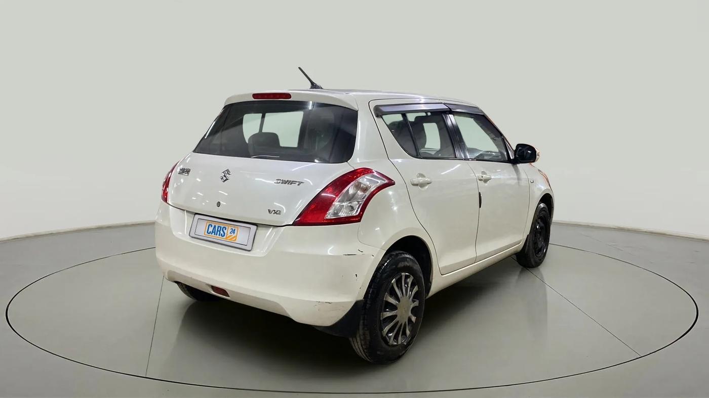 2017 Maruti Swift VXI, Petrol, Manual, 74,579 km, Right Back Diagonal