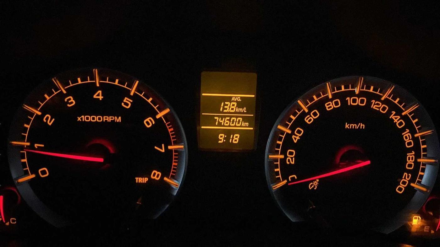 2017 Maruti Swift VXI, Petrol, Manual, 74,579 km, Odometer Image
