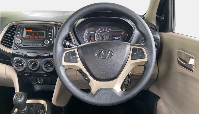2019 Hyundai NEW SANTRO MAGNA, Petrol, Manual, 58,621 km, Steering Wheel Close Up