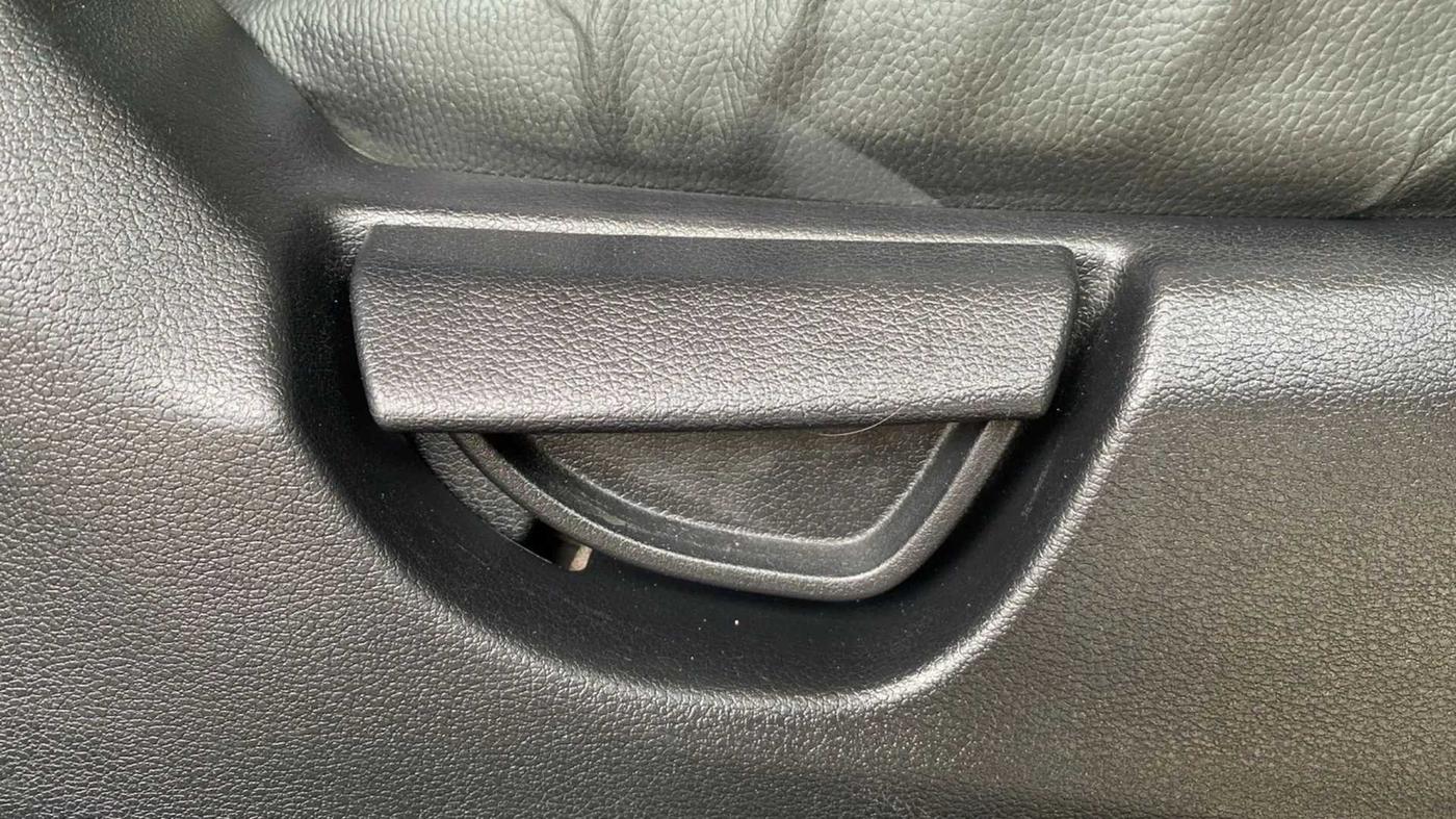 2019 Hyundai NEW SANTRO MAGNA, Petrol, Manual, 58,621 km, Driver Side Adjustment Panel