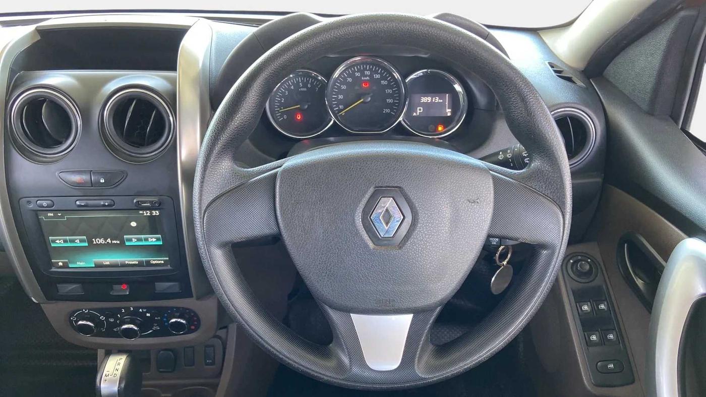 2019 Renault Duster RXS CVT, Petrol, Automatic, 39,075 km, Steering Wheel Close Up