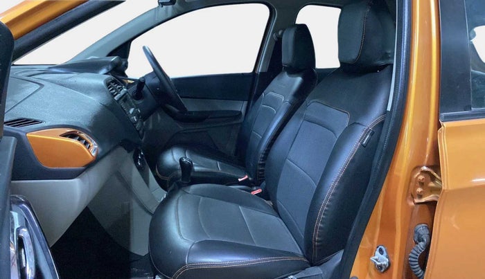 2016 Tata Tiago XZ PETROL, Petrol, Manual, 33,711 km, Right Side Front Door Cabin