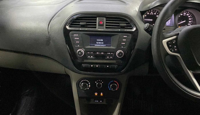 2016 Tata Tiago XZ PETROL, Petrol, Manual, 33,711 km, Air Conditioner