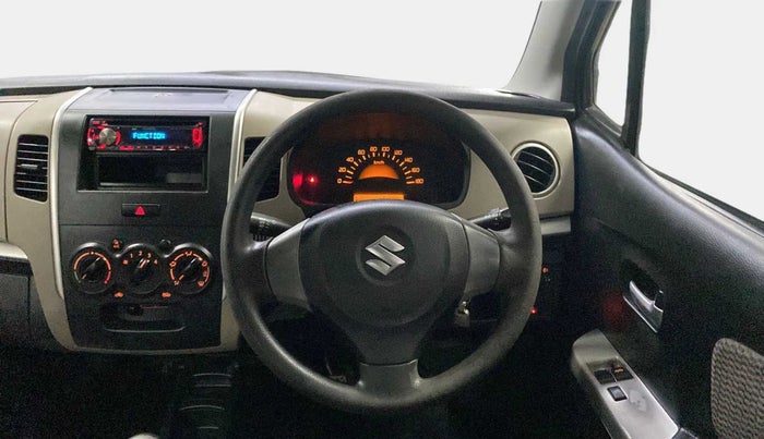 2013 Maruti Wagon R 1.0 LXI CNG, CNG, Manual, 64,555 km, Steering Wheel Close Up