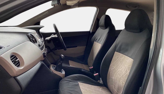 2019 Hyundai Xcent S 1.2, Petrol, Manual, 26,657 km, Right Side Front Door Cabin