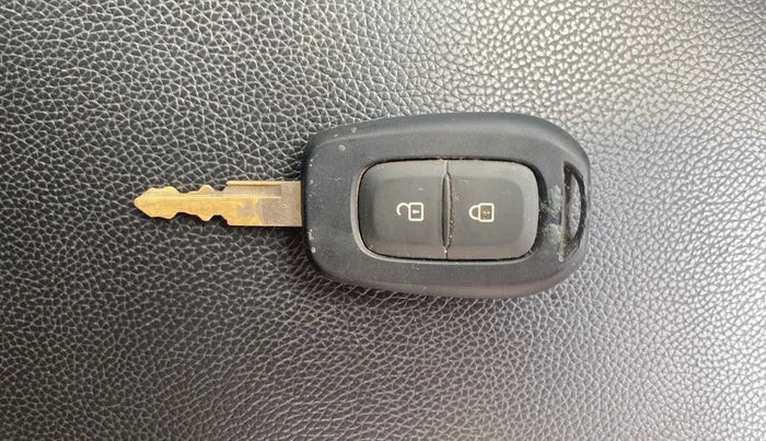 2021 Renault Kwid RXT 1.0 (O), Petrol, Manual, 38,715 km, Key Close Up