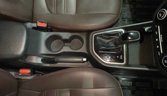 2016 Hyundai Creta SX PLUS AT 1.6 PETROL, Petrol, Automatic, 87,724 km, Gear Lever