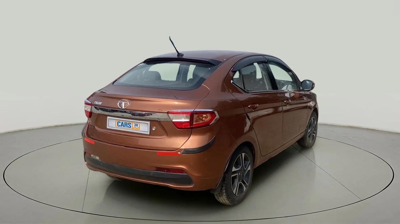 2018 Tata TIGOR XZ (O) PETROL, CNG, Manual, 1,11,713 km, Right Back Diagonal