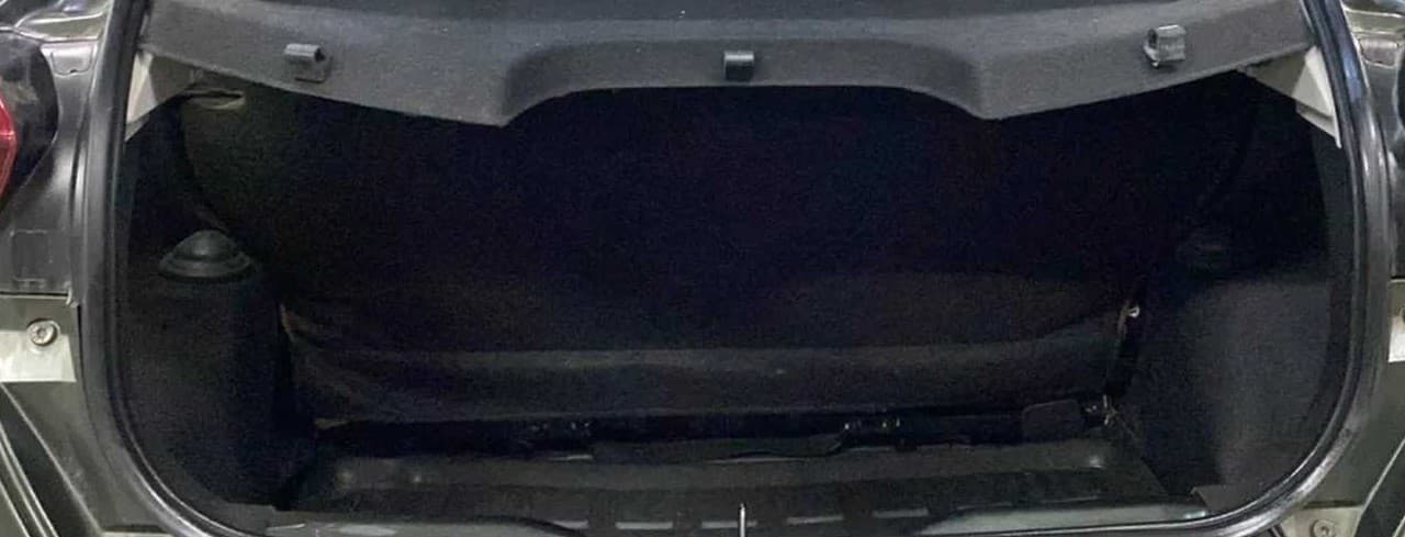 2023 Tata PUNCH  ACCOMPLISHED AMT CAMO EDITION, Petrol, Automatic, 1,329 km, Boot Inside