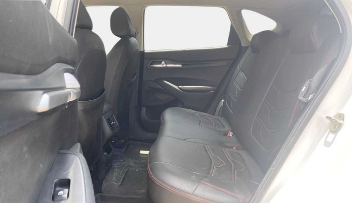 2021 KIA SELTOS HTK PLUS 1.5, Petrol, Manual, 23,674 km, Right Side Rear Door Cabin