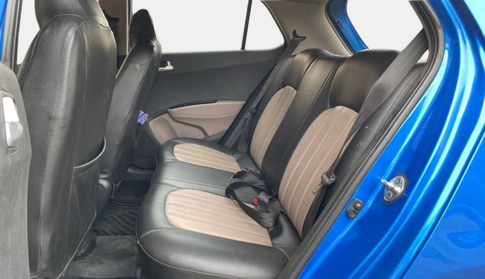2017 Hyundai Grand i10 SPORTZ (O) AT 1.2 KAPPA VTVT, Petrol, Automatic, 97,291 km, Right Side Rear Door Cabin