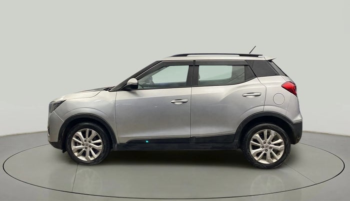 2019 Mahindra XUV300 W8 1.2 PETROL, Petrol, Manual, 40,338 km, Left Side