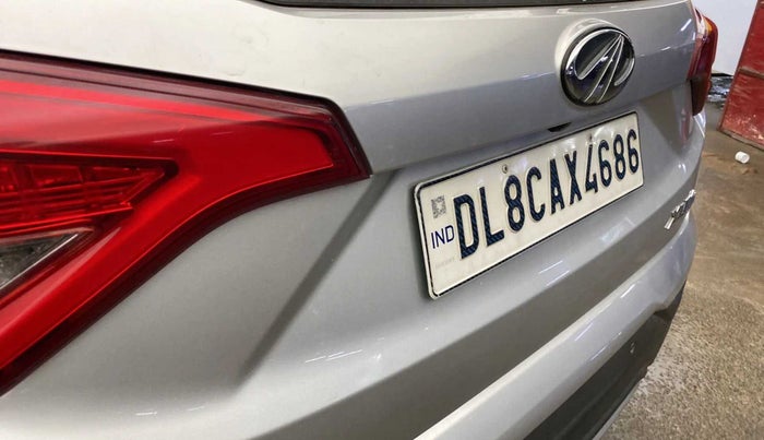 2019 Mahindra XUV300 W8 1.2 PETROL, Petrol, Manual, 40,338 km, Dicky (Boot door) - Slightly dented