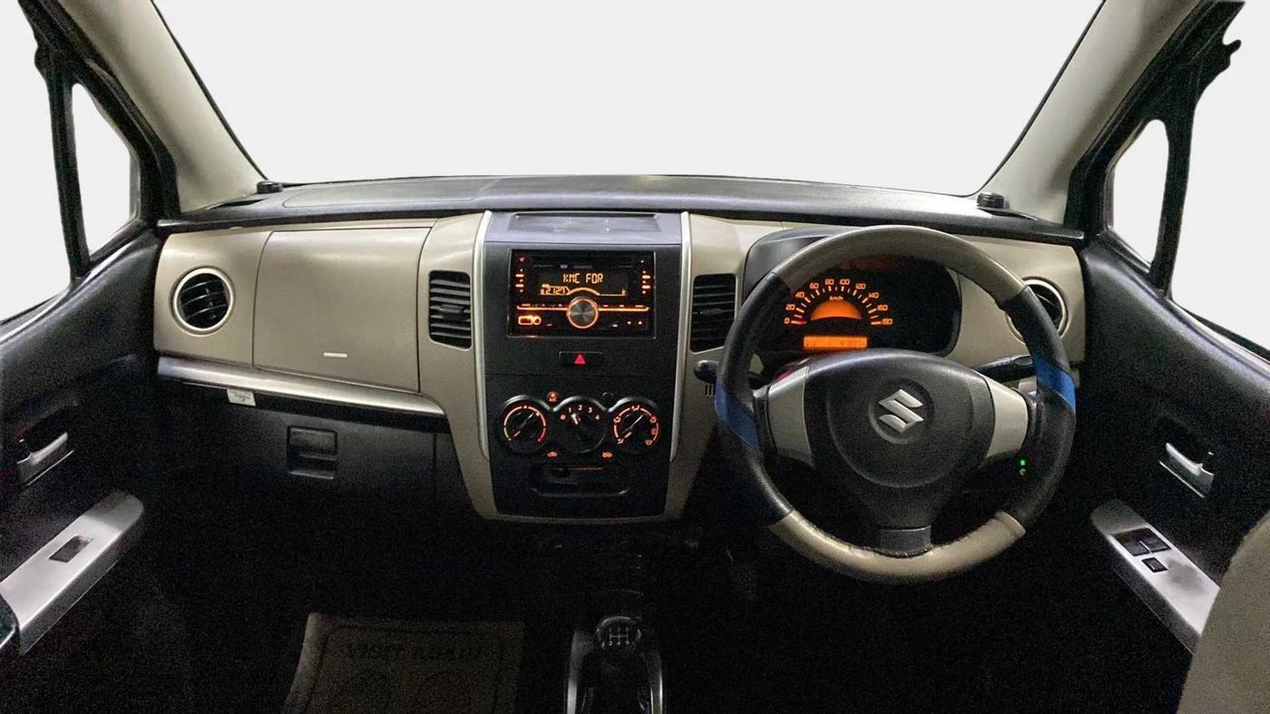 2014 Maruti Wagon R 1.0 LXI CNG, CNG, Manual, 81,925 km, Dashboard