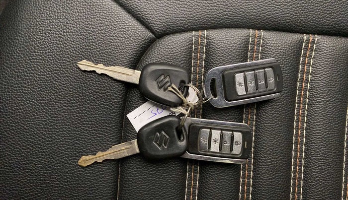 2019 Maruti Celerio VXI CNG, CNG, Manual, 43,562 km, Key Close Up