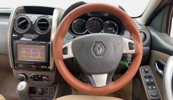 2017 Renault Duster 85 PS RXZ DIESEL, Diesel, Manual, 72,029 km, Steering Wheel Close Up