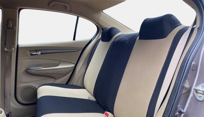 2013 Honda City 1.5L I-VTEC V MT, Petrol, Manual, 84,818 km, Right Side Rear Door Cabin
