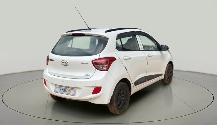 2015 Hyundai Grand i10 SPORTZ 1.2 KAPPA VTVT, Petrol, Manual, 73,390 km, Right Back Diagonal