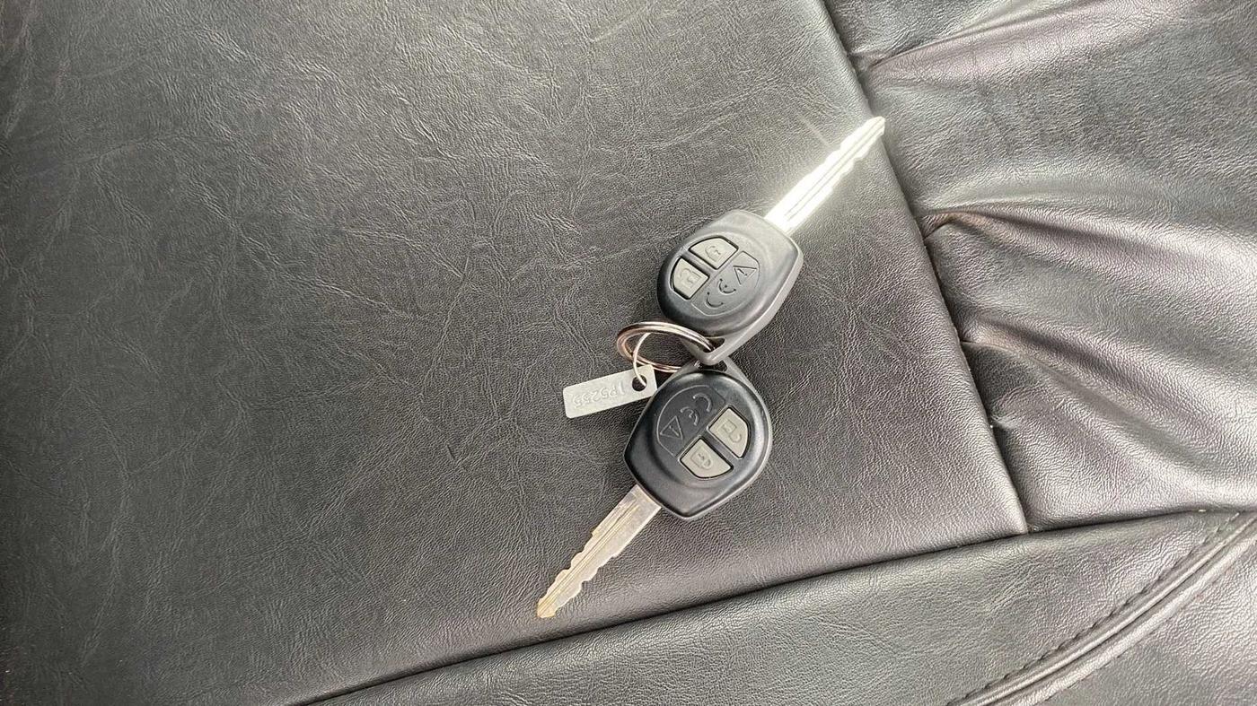 2022 Maruti IGNIS DELTA 1.2, Petrol, Manual, 7,097 km, Key Close Up