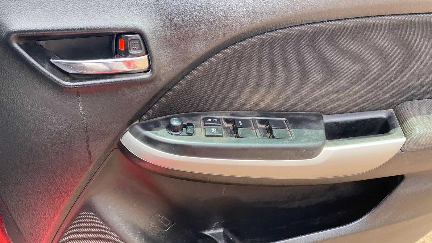 2018 Maruti Baleno ALPHA PETROL 1.2, Petrol, Manual, 77,425 km, Driver Side Door Panels Control