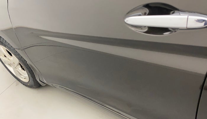 2015 Honda City 1.5L I-VTEC V MT, Petrol, Manual, 96,303 km, Front passenger door - Graphic sticker