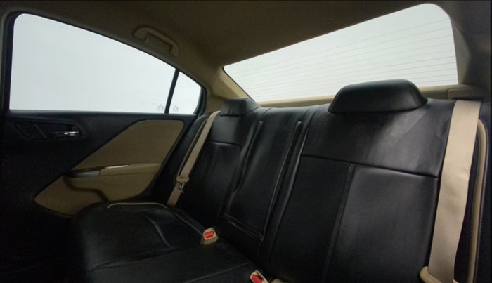 2015 Honda City 1.5L I-VTEC V MT, Petrol, Manual, 96,303 km, Right Side Rear Door Cabin