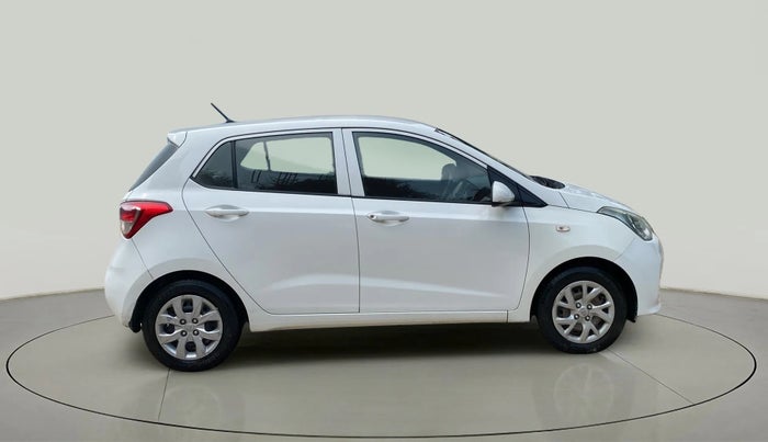 2018 Hyundai Grand i10 MAGNA 1.2 KAPPA VTVT, Petrol, Manual, 93,243 km, Right Side View