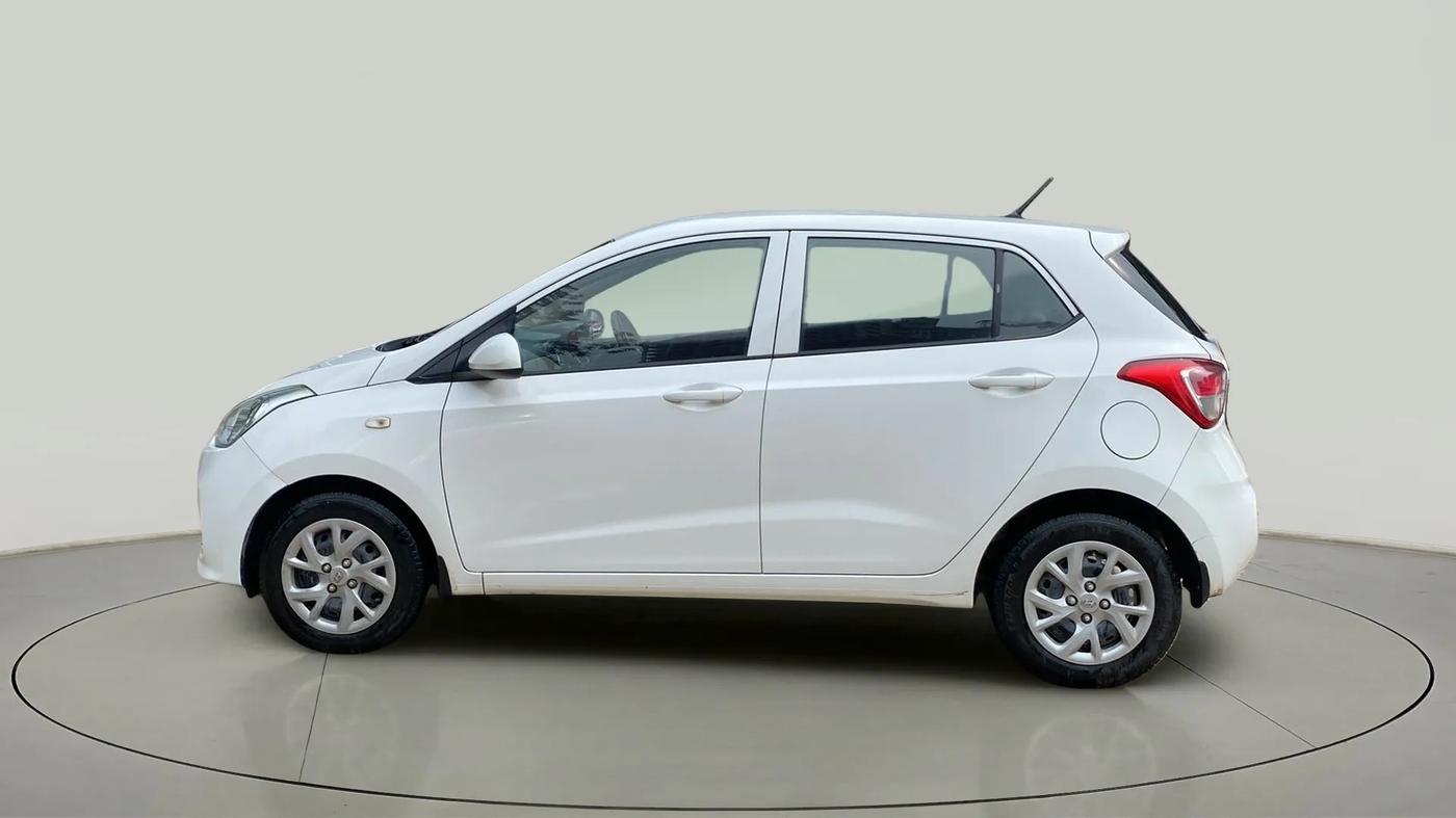 2018 Hyundai Grand i10 MAGNA 1.2 KAPPA VTVT, Petrol, Manual, 93,243 km, Left Side