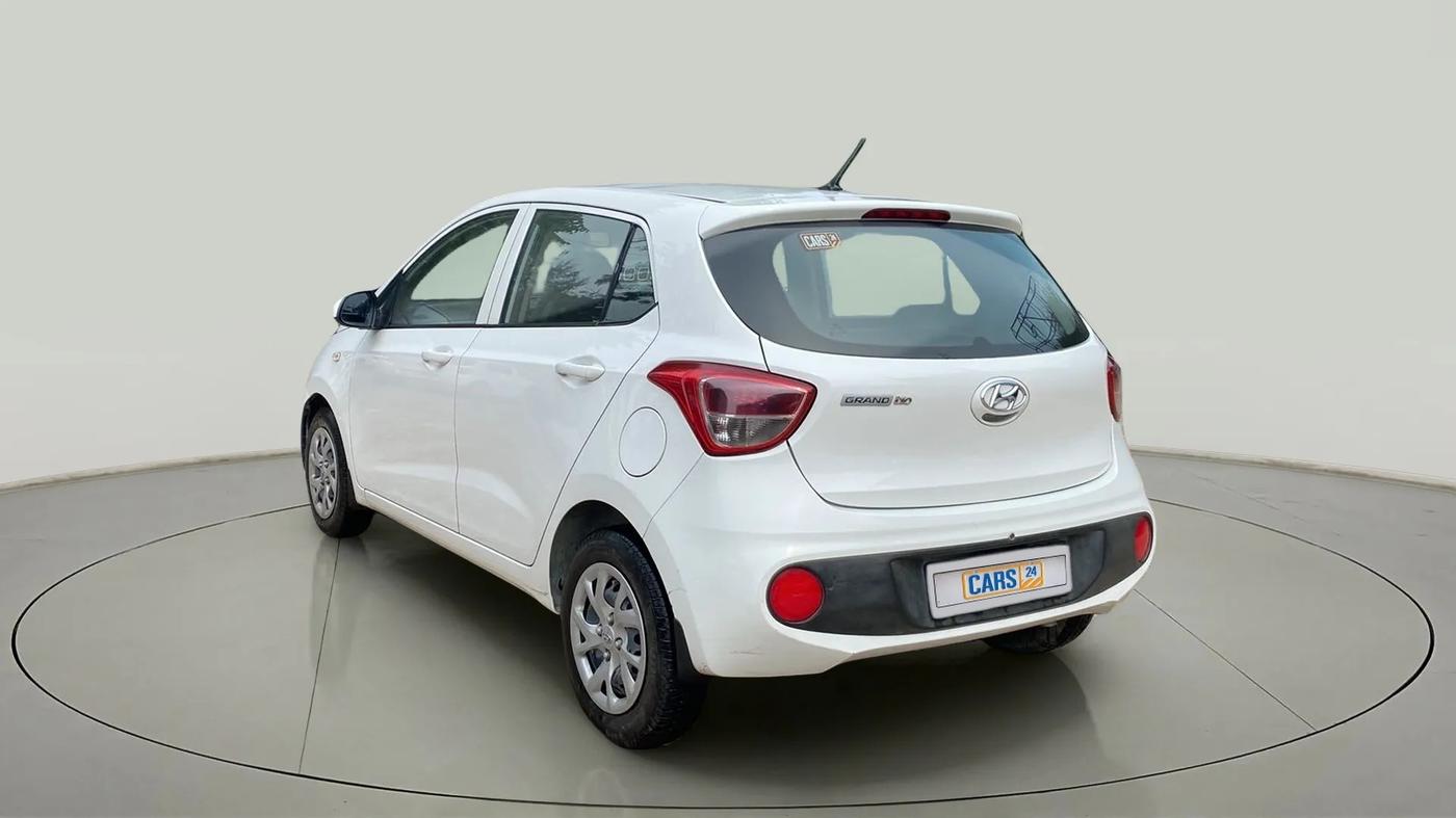 2018 Hyundai Grand i10 MAGNA 1.2 KAPPA VTVT, Petrol, Manual, 93,243 km, Left Back Diagonal