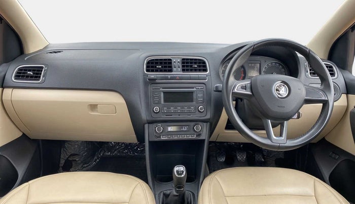 2017 Skoda Rapid AMBITION 1.6 MPI MT, Petrol, Manual, 24,847 km, Dashboard