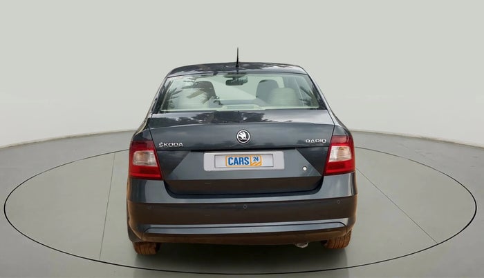 2017 Skoda Rapid AMBITION 1.6 MPI MT, Petrol, Manual, 24,847 km, Back/Rear