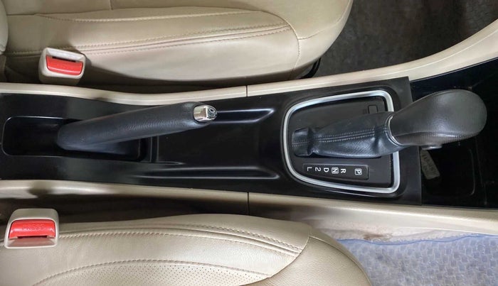 2020 Maruti Ciaz ALPHA  AT 1.5 SHVS PETROL, Petrol, Automatic, 45,453 km, Gear Lever