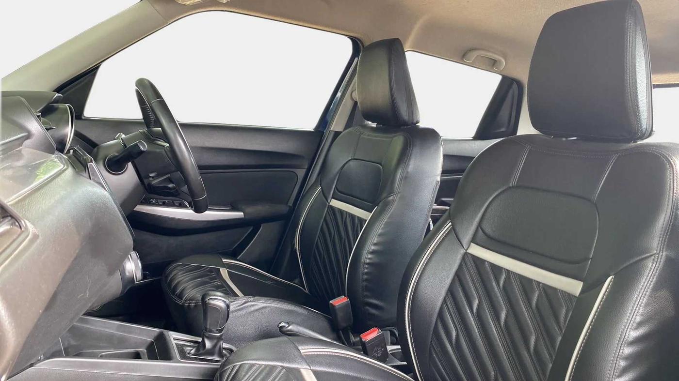 2020 Maruti Swift ZXI PLUS AMT, Petrol, Automatic, 72,424 km, Right Side Front Door Cabin