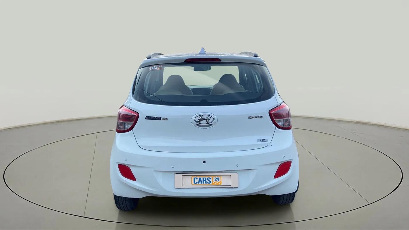 2016 Hyundai Grand i10 SPORTZ 1.2 KAPPA VTVT, CNG, Manual, 94,622 km, Back/Rear