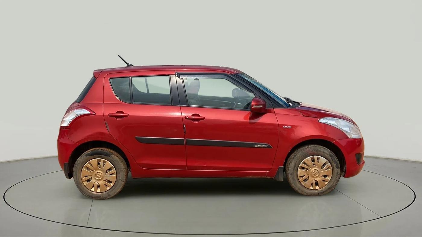 2014 Maruti Swift VXI, Petrol, Manual, 32,666 km, Right Side View