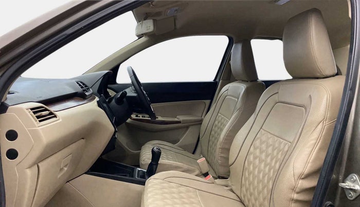 2019 Maruti Dzire ZXI PLUS, Petrol, Manual, 1,09,938 km, Right Side Front Door Cabin
