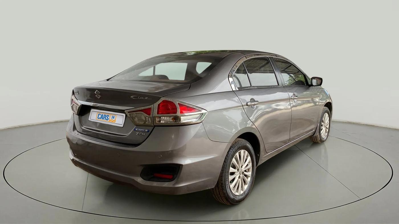 2016 Maruti Ciaz ZDI SHVS, Diesel, Manual, 79,630 km, Right Back Diagonal