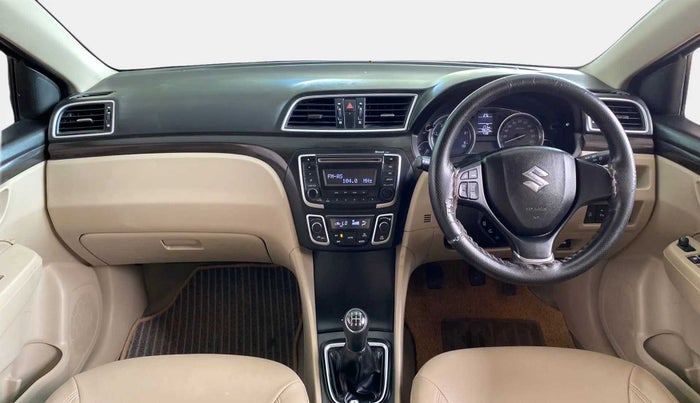 2016 Maruti Ciaz ZDI SHVS, Diesel, Manual, 79,630 km, Dashboard
