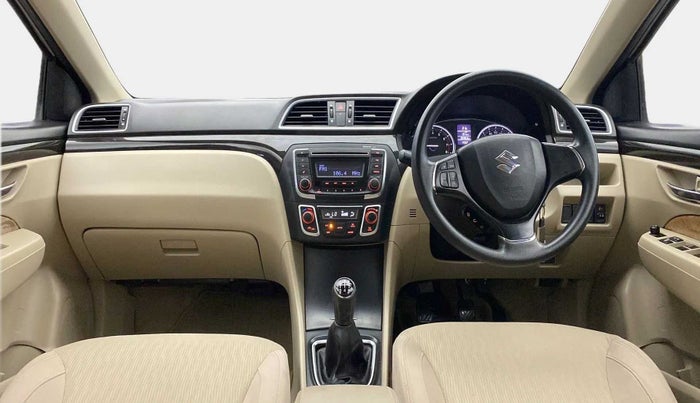 2014 Maruti Ciaz VXI+, Petrol, Manual, 39,298 km, Dashboard