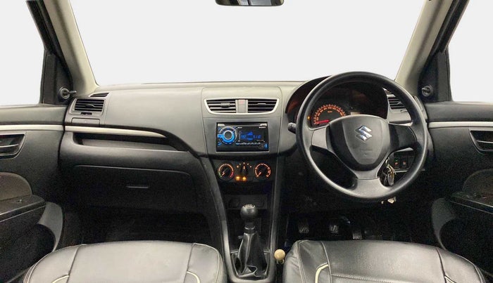 2017 Maruti Swift LXI (O), Petrol, Manual, 61,582 km, Dashboard