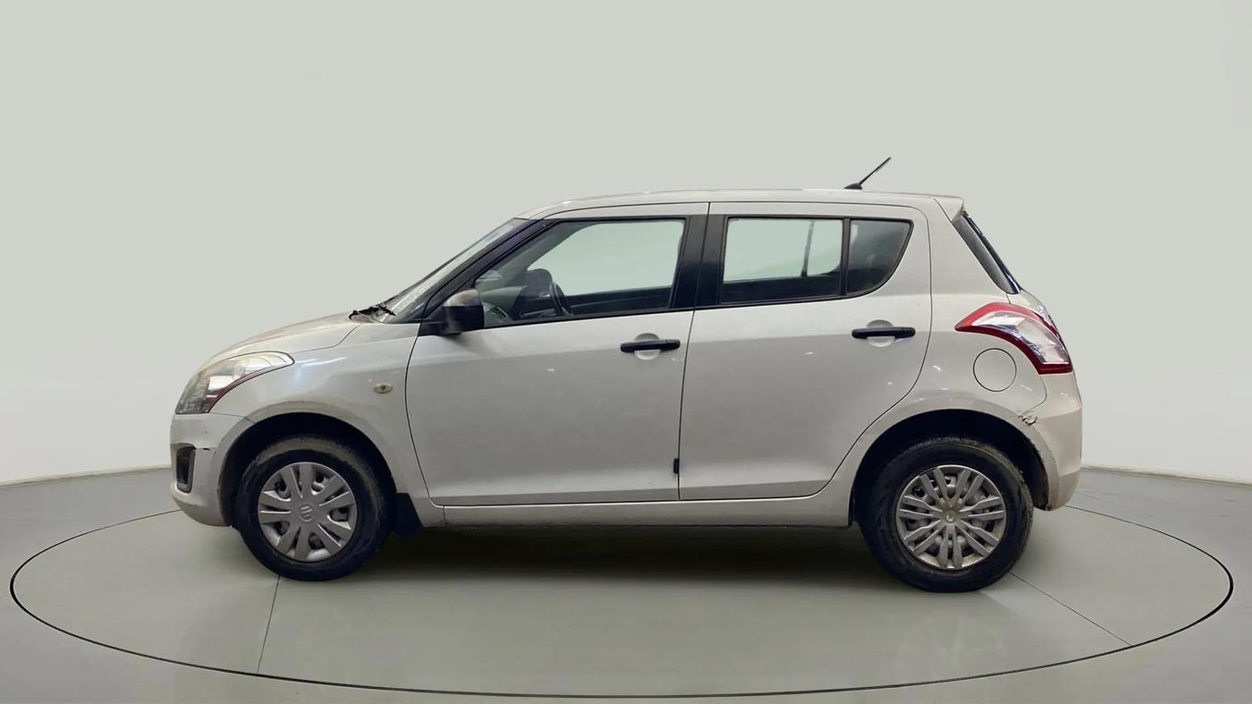 2017 Maruti Swift LXI (O), Petrol, Manual, 61,582 km, Left Side