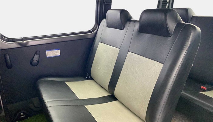 2018 Maruti Eeco 7 STR, Petrol, Manual, 25,745 km, Right Side Rear Door Cabin